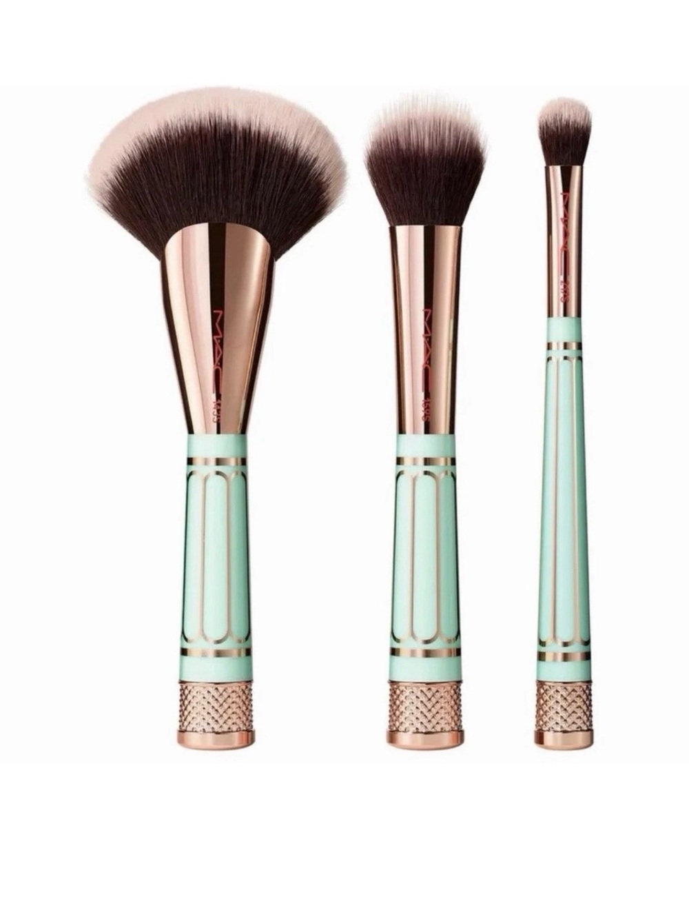 MAC 4-Piece All Trades Makeup Brush Gift Set – Holiday Exclusive New In Box - Picture 5 of 5